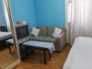 Хостелы NIZAMI VIEW HOSTEL AND GUEST HOUSE Баку Номер Делюкс-1