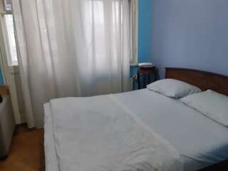 Хостелы NIZAMI VIEW HOSTEL AND GUEST HOUSE Баку Номер Делюкс-2