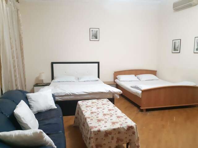 Хостелы NIZAMI VIEW HOSTEL AND GUEST HOUSE Баку-7